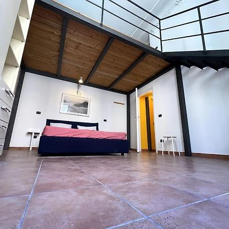 Loft Storico In Pieno Centro! Apartment ลีวอร์โน ภายนอก รูปภาพ